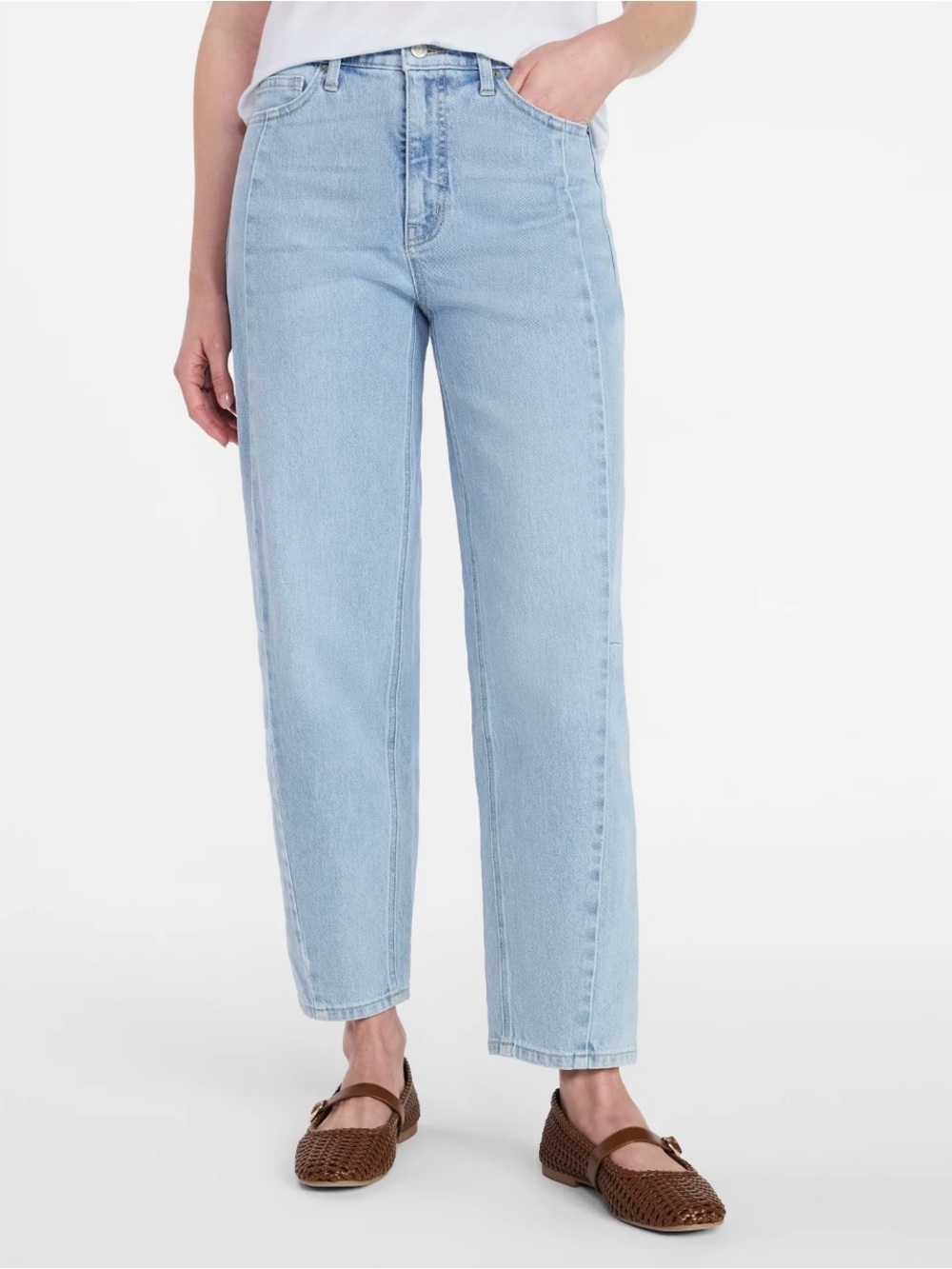 Time and Tru Light Wash High-Rise Barrel Leg Jeans - Picture 2 of 11